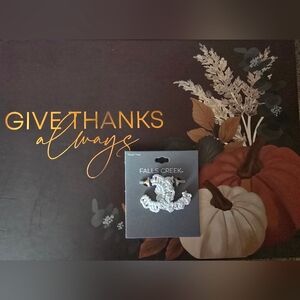 💥4 FOR $25💥 NWT Falls Creek White Beaded Woven Chic Hoop Earrings